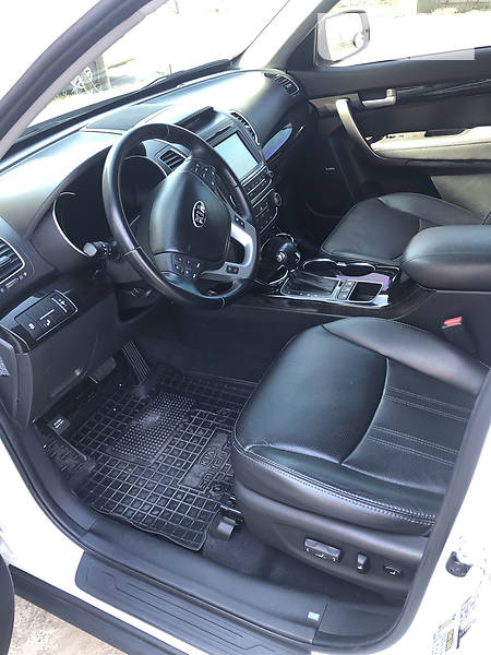 Позашляховик / Кросовер Kia Sorento 2014 в Одесі
