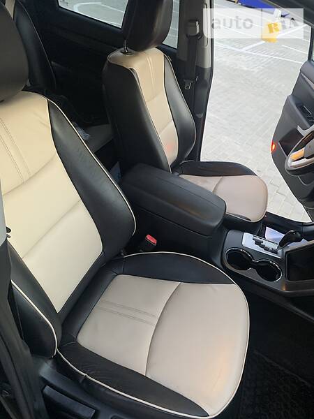 Позашляховик / Кросовер Kia Sorento 2010 в Івано-Франківську