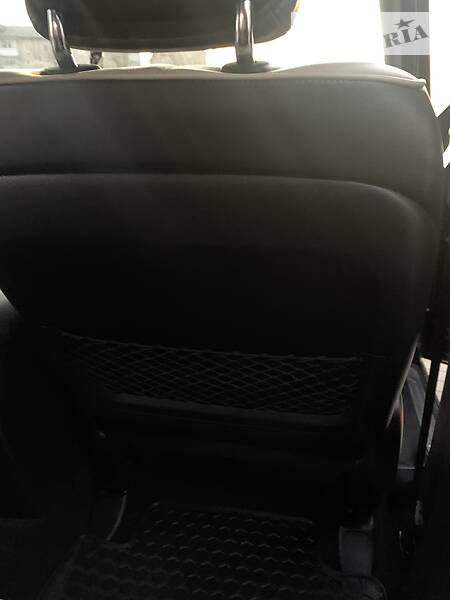 Позашляховик / Кросовер Kia Sorento 2010 в Івано-Франківську