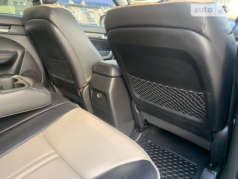 Позашляховик / Кросовер Kia Sorento 2010 в Івано-Франківську