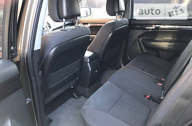 Позашляховик / Кросовер Kia Sorento 2009 в 