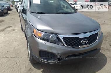 Позашляховик / Кросовер Kia Sorento 2011 в 
