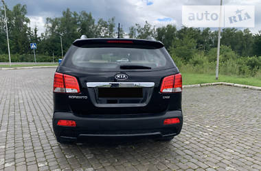 Внедорожник / Кроссовер Kia Sorento 2011 в Яремче