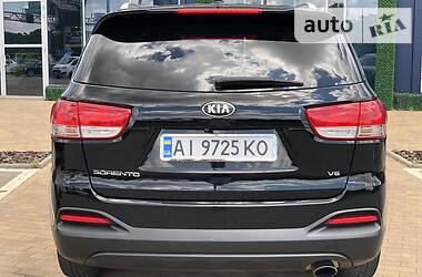 Позашляховик / Кросовер Kia Sorento 2016 в Києві