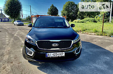 Позашляховик / Кросовер Kia Sorento 2016 в Києві