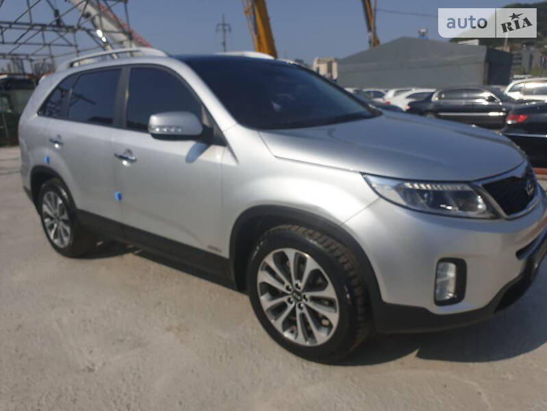 Позашляховик / Кросовер Kia Sorento 2013 в Одесі