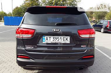 Внедорожник / Кроссовер Kia Sorento 2016 в Ивано-Франковске