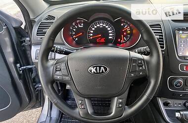 Внедорожник / Кроссовер Kia Sorento 2012 в 