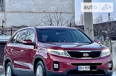 Внедорожник / Кроссовер Kia Sorento 2015 в Одессе