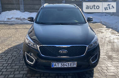 Позашляховик / Кросовер Kia Sorento 2016 в Івано-Франківську