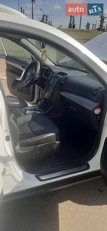 Внедорожник / Кроссовер Kia Sorento 2011 в Дрогобыче