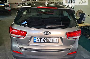 Внедорожник / Кроссовер Kia Sorento 2015 в Коломые