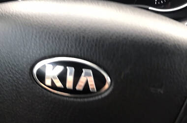 Внедорожник / Кроссовер Kia Sorento 2013 в Ивано-Франковске