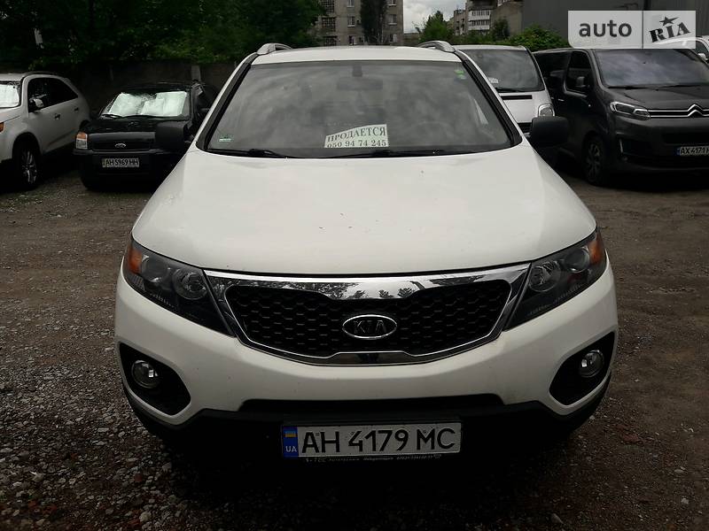 Позашляховик / Кросовер Kia Sorento 2011 в Покровську