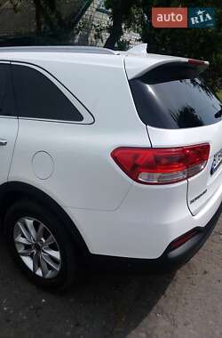 Внедорожник / Кроссовер Kia Sorento 2017 в 