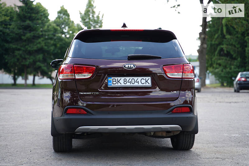 Позашляховик / Кросовер Kia Sorento 2016 в Дубні