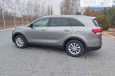 Внедорожник / Кроссовер Kia Sorento 2017 в 