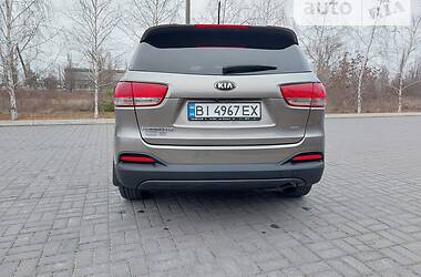 Внедорожник / Кроссовер Kia Sorento 2017 в 