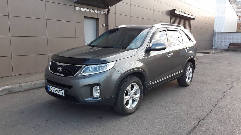 Внедорожник / Кроссовер Kia Sorento 2012 в Кривом Роге