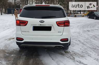 Позашляховик / Кросовер Kia Sorento 2017 в Полтаві