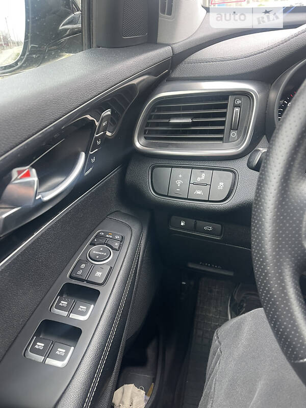 Внедорожник / Кроссовер Kia Sorento 2016 в Тернополе