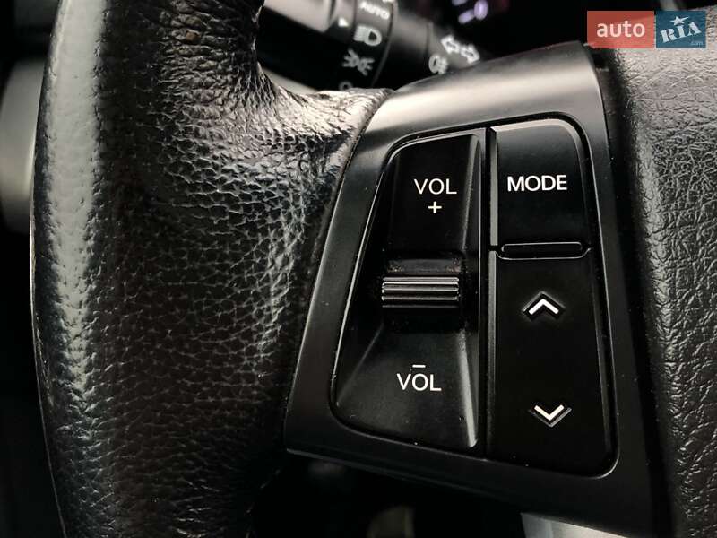 Внедорожник / Кроссовер Kia Sorento 2010 в Калуше