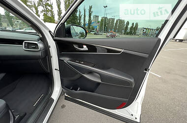 Внедорожник / Кроссовер Kia Sorento 2019 в 