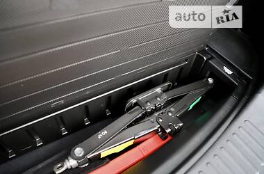 Внедорожник / Кроссовер Kia Sorento 2010 в 