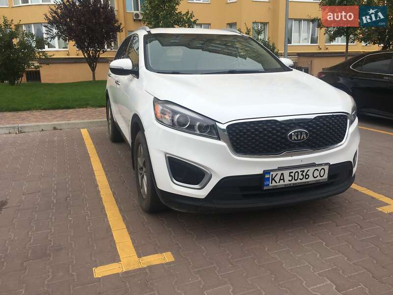 Внедорожник / Кроссовер Kia Sorento 2015 в Киеве