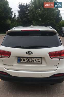 Позашляховик / Кросовер Kia Sorento 2015 в Києві