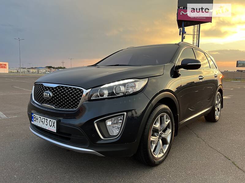 Позашляховик / Кросовер Kia Sorento 2016 в Одесі