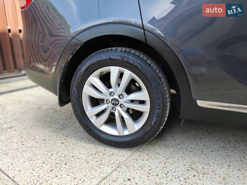 Универсал Kia Sorento 2015 в Стрые фото 7 Универсал Kia Sorento 2015 в Стрые