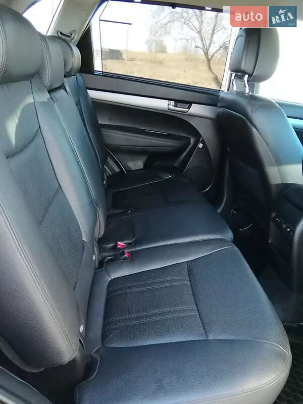 Внедорожник / Кроссовер Kia Sorento 2013 в Одессе