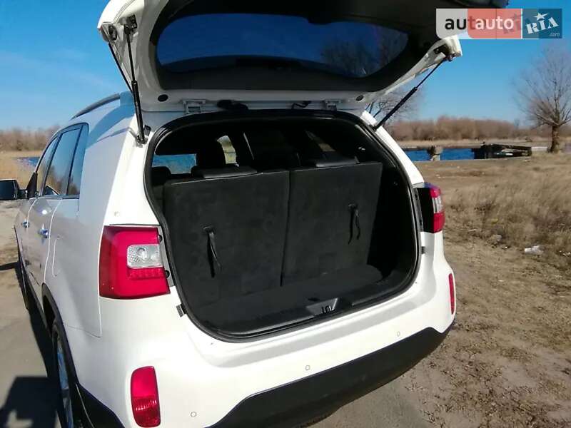 Внедорожник / Кроссовер Kia Sorento 2013 в Одессе