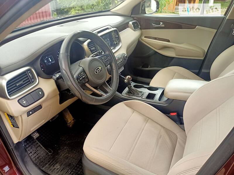Внедорожник / Кроссовер Kia Sorento 2017 в Хмельницком