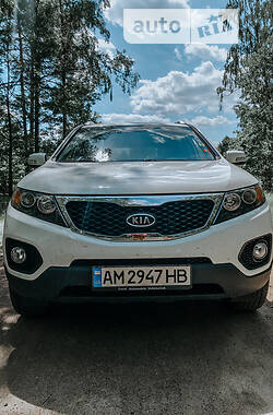 Внедорожник / Кроссовер Kia Sorento 2011 в 