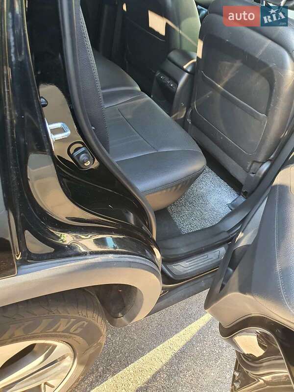 Внедорожник / Кроссовер Kia Sorento 2013 в Одессе