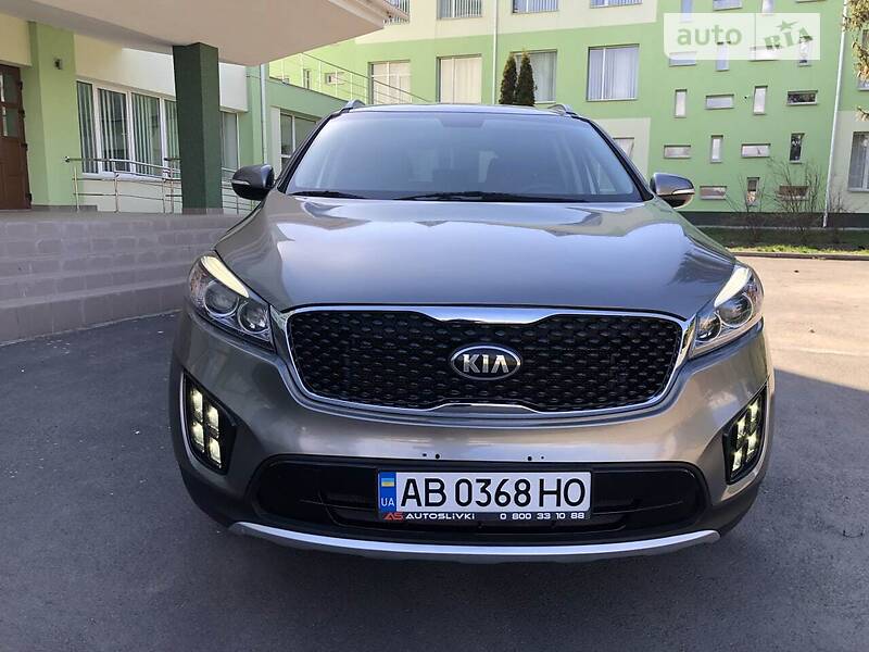 Позашляховик / Кросовер Kia Sorento 2015 в Києві