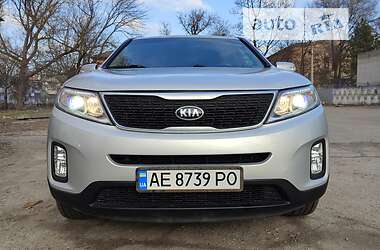 Внедорожник / Кроссовер Kia Sorento 2013 в 