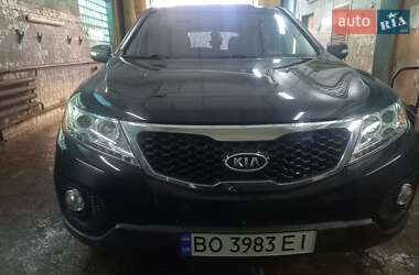 Внедорожник / Кроссовер Kia Sorento 2010 в 