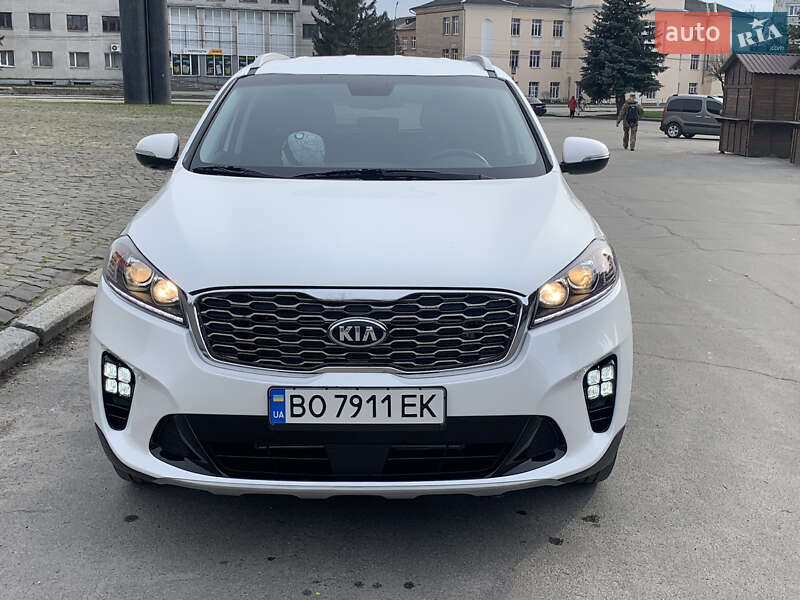 Внедорожник / Кроссовер Kia Sorento 2018 в Шепетовке