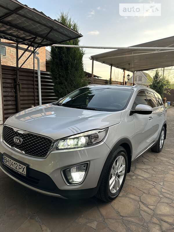 Внедорожник / Кроссовер Kia Sorento 2017 в Запорожье