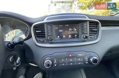 Внедорожник / Кроссовер Kia Sorento 2020 в 