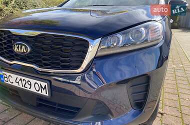 Внедорожник / Кроссовер Kia Sorento 2020 в 