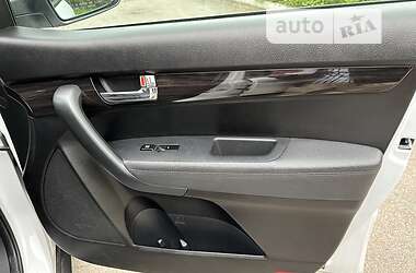 Внедорожник / Кроссовер Kia Sorento 2010 в 