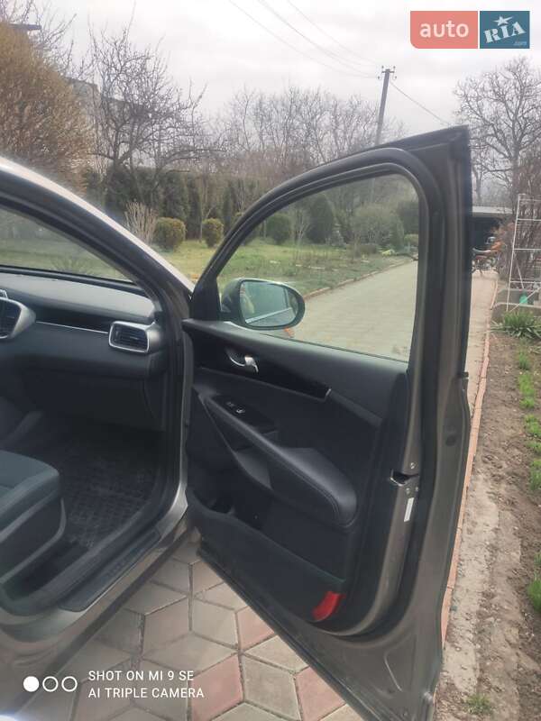 Позашляховик / Кросовер Kia Sorento 2018 в Хотині