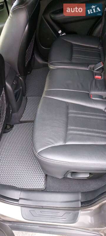 Внедорожник / Кроссовер Kia Sorento 2013 в Луцке
