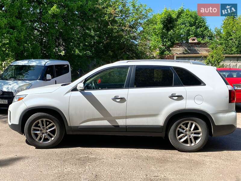 Внедорожник / Кроссовер Kia Sorento 2013 в Чернигове