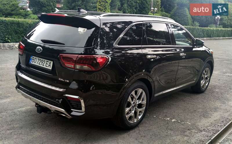 Позашляховик / Кросовер Kia Sorento 2018 в Тернополі