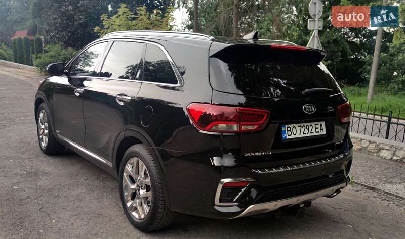 Позашляховик / Кросовер Kia Sorento 2018 в Тернополі